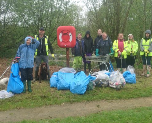 wet day litter pickers & rubbish